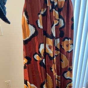 PLUSE SIZE MIDI SKIRT 💁🏿‍♀️